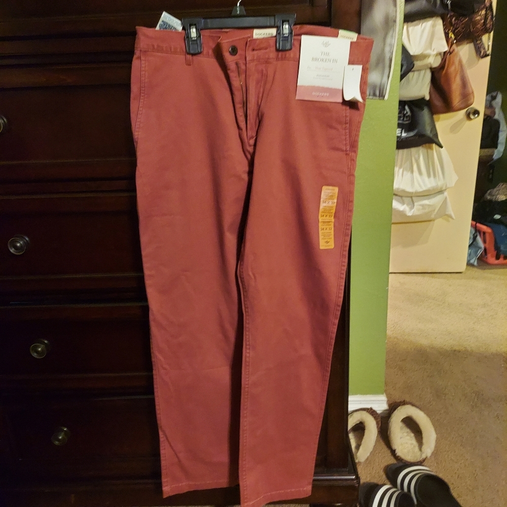 Dockers Slim Tapered Chinos 34x32